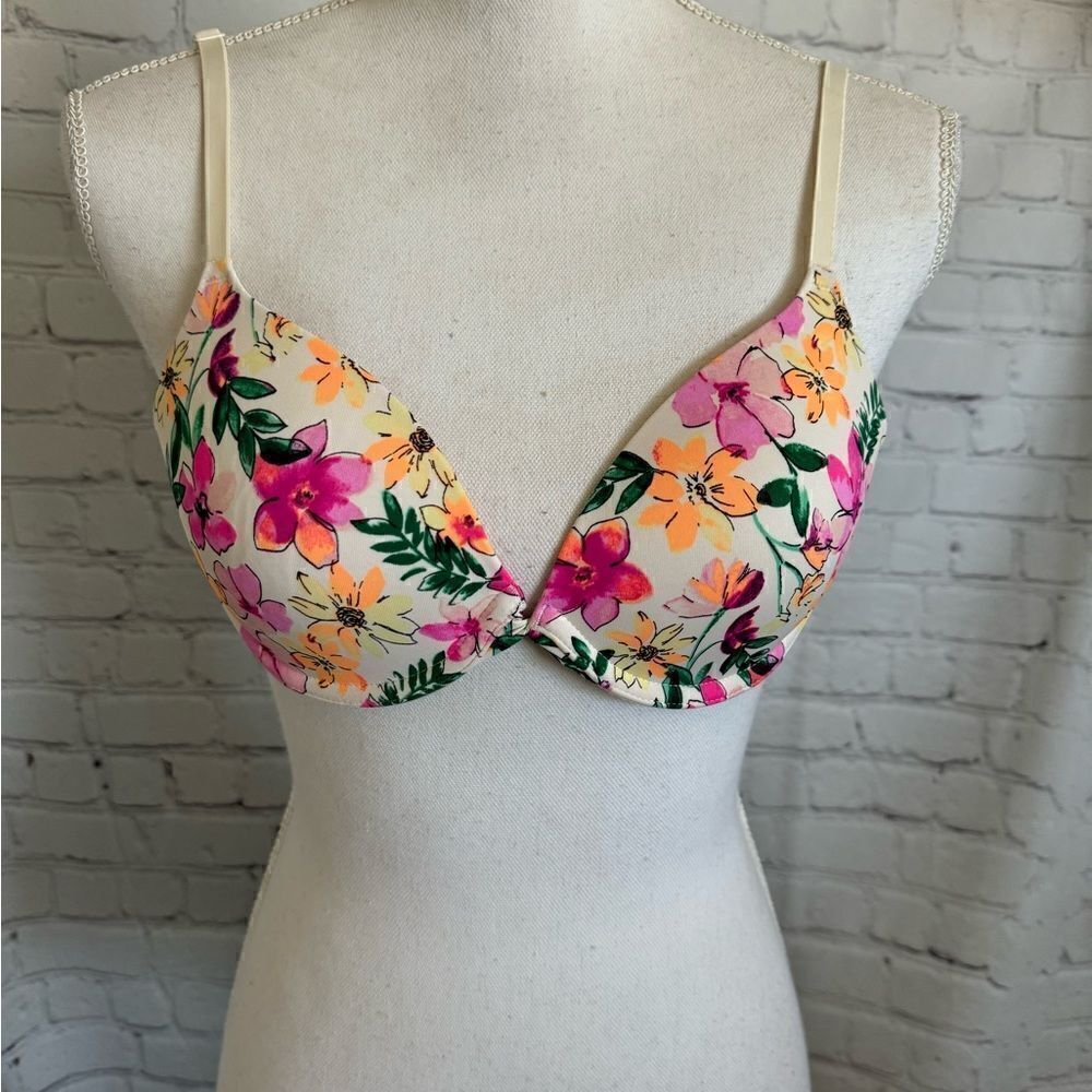 Pink - Padded Floral Underwire Bra - 34B
